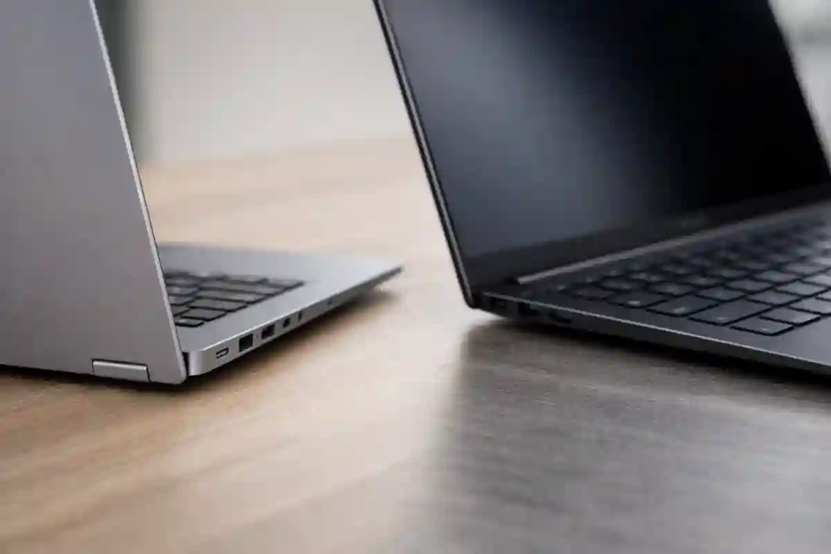 کیفیت ساخت و دوام در استفاده واقعی؛ آیدیاپد زیر فشار روزمره یا زنبوک در رفت‌وآمد مداوم؟